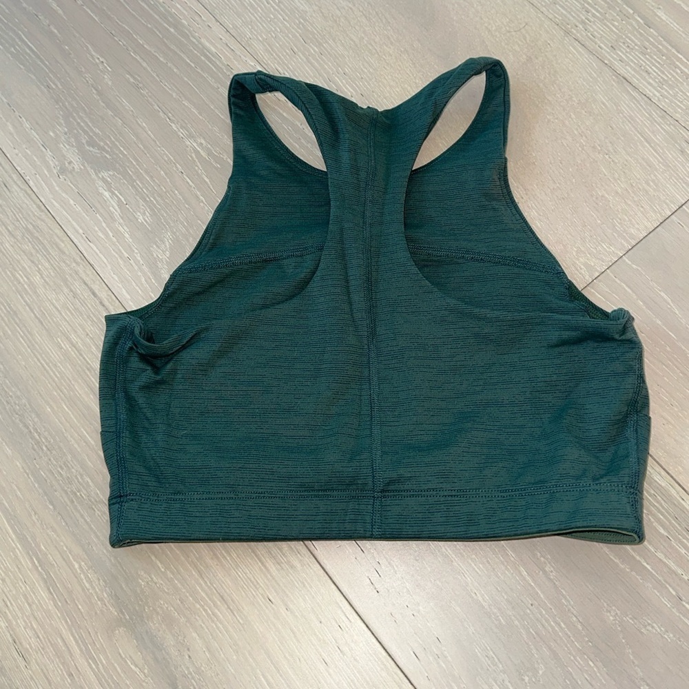 Outdoor Voices Move Free green Crop Top sz small - Picture 5 of 5